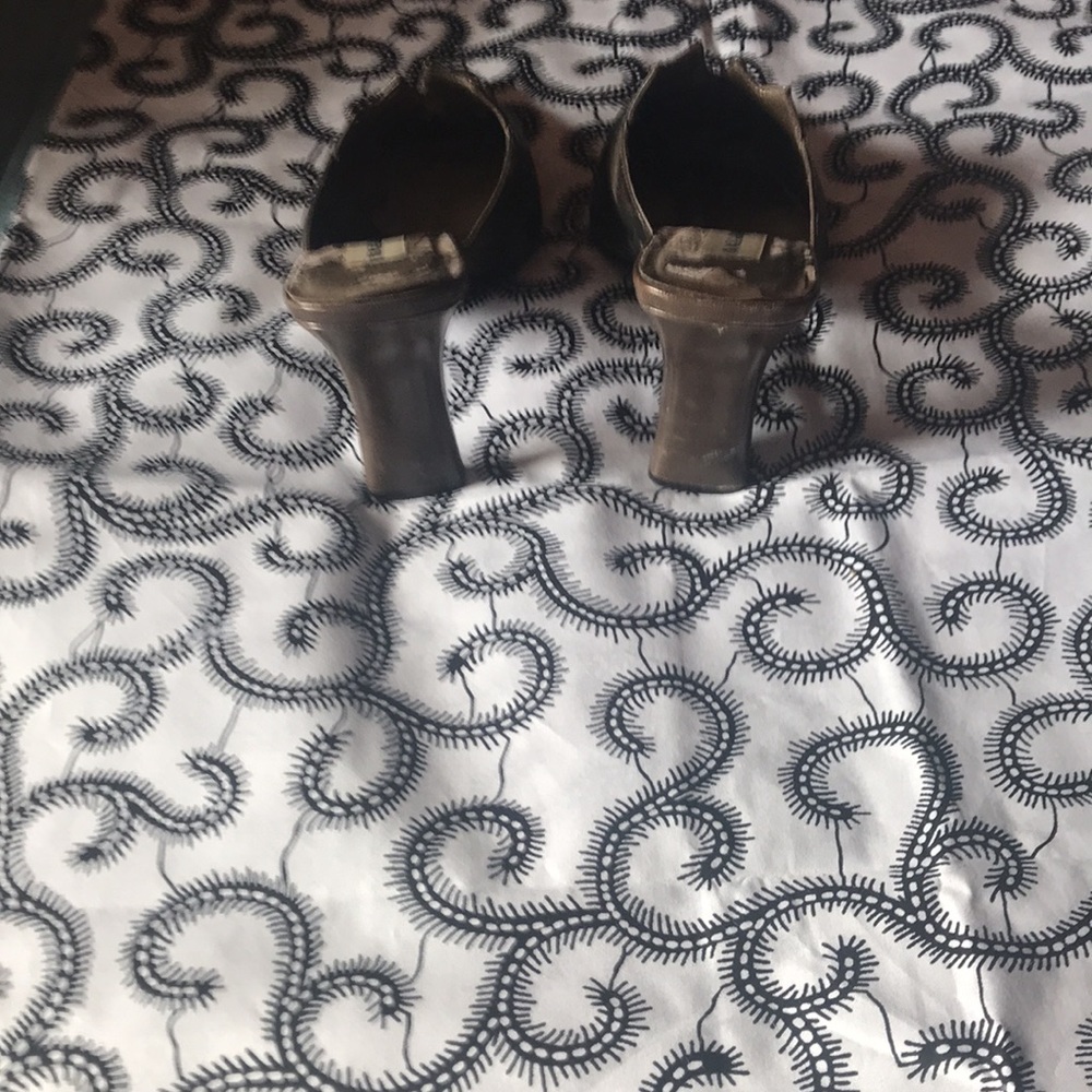👡🤩😊 - Picture 3 of 5